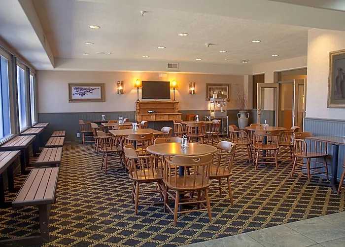 Grand Hotel, A Baymont By Wyndham Hotel 4*