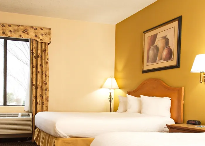 Grand Hotel, A Baymont By Wyndham 4*