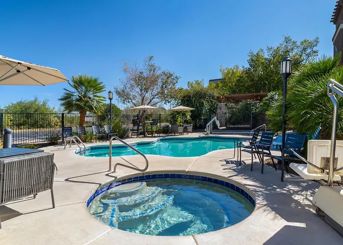 Hotel Grand Hotel, A Baymont By Wyndham 4*