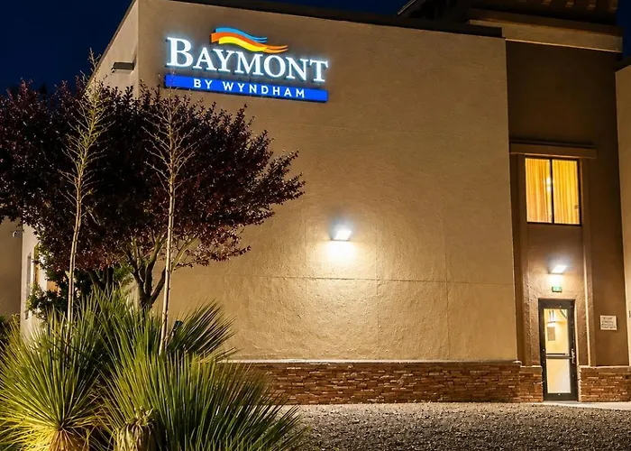 Grand Hotel, A Baymont By Wyndham Hotel 4*